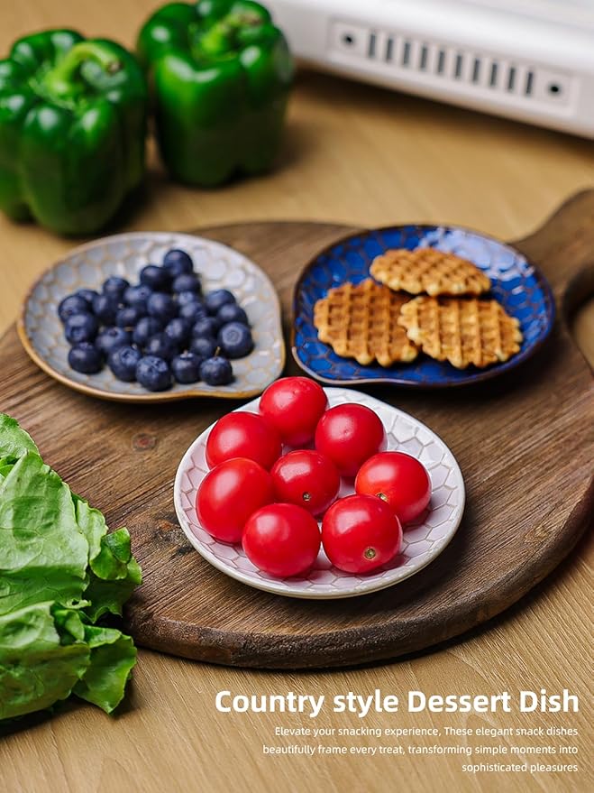 GDCZ Ceramic Dessert Plates, 5.2 Inch Mini Dinner Plates, Dinner Dishes for Cake, Waffle, Snacks Side, Microwave, Oven and Dishwasher Safe, Set of 2 (Blue)