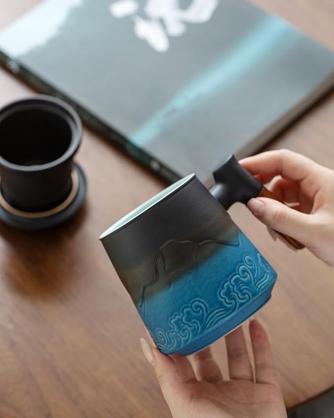 ZENS Tea Cup with Infuser and Lid for Loose Leaf Tea Steeper, 15.2 oz Ceramic Tea Mug with Fine Tea Strainers and Absorb Coaster, Wood Handle Large Diffusers Mugs Tea Lovers Gifts