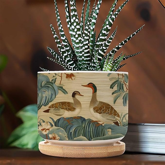 1 Piece and Duck Garden Small Plant Pots Chinoiserie Style Succulent Pot with Drainage Bamboo Trays Green Water Lily Chinoiserie Flower Ceramics Planters for Indoor Plants
