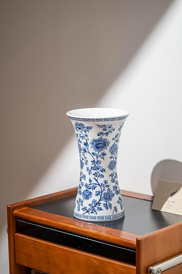 Modern Blue and White Porcelain Vase - Chinoiserie Ginger Jar for Home Decor, Floral Arrangement, 11-Inch Height Handcrafted Ceramic Vase