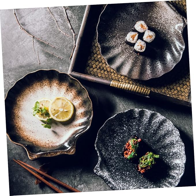 IMIKEYA 1pc Creative Shell Shape Ceramic Dinner Plate Unique Tableware for Home and Restaurant Use for Pasta Salad and Fruits Easy to Clean and Stylish Design