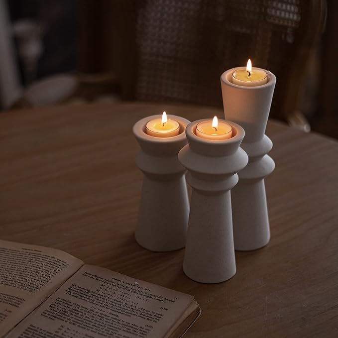 Set of 3 Ceramic Candle Holders,Minimalist Style, Candle Burning Display Holder,for for Home Decorations, Wedding Parties, Festival Celebrations.