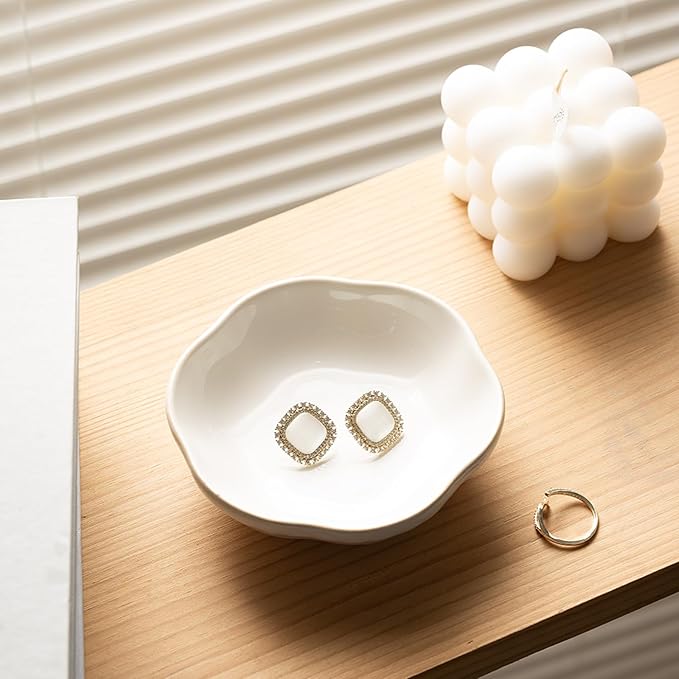 Ceramic Ring Dish Flower Jewelry Holder Dish Cute Jewelry Dish Tray Trinket Dish Small Decorative Tray Key Bowl Room Decor Aesthetic for Mom Best Friend Sister (white)