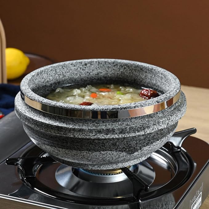 Bibimbap Bowl with Lid, Korean Stone Bowl Cooking Pot with Wood Tray, Natural Stone Bowl Hot Pot for Korean Restaurants, Soup, Rice, Stew,18cm/7.1inch