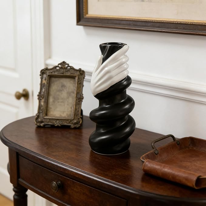 Unique Vase - Artistic Ceramic Vase for Modern Home Decor, Handcrafted Table & Entryway Decor, Wabi Sabi & Nordic Style Aesthetic Home Decor Sculpture