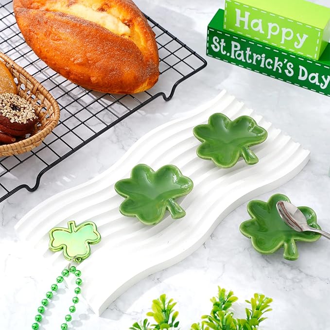 Whaline 4 Pcs 2.7 Inch St. Patrick's Day Mini Ceramic Spoon Rest Gradient Green Shamrock Small Coffee Spoon Holder Clover Ring Dish for Irish Holiday Home Coffee Station Bar Accessories