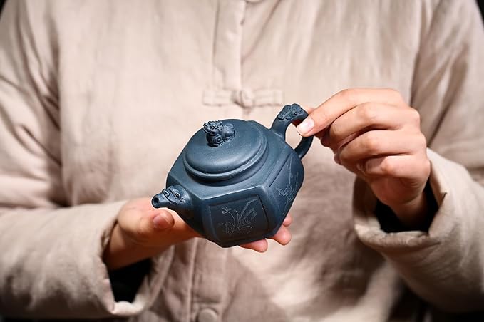 Yixing Clay Teapot 10oz Zisha Tea Pot Hexagonal Handmade Dragon and Lion Chinese Kungfu Tea Set (Tianqing clay)