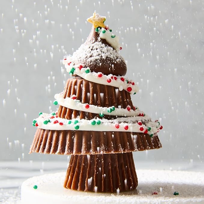 Christmas Candy, Bulk 2 Lbs, Miniature Peanut Butter Cups In Red, Green and Gold Holiday Seasonal Wrap, Individually Wrapped Gluten Free Milk Chocolate Peanut Butter Cups in Bulk, Appx 100 Pieces
