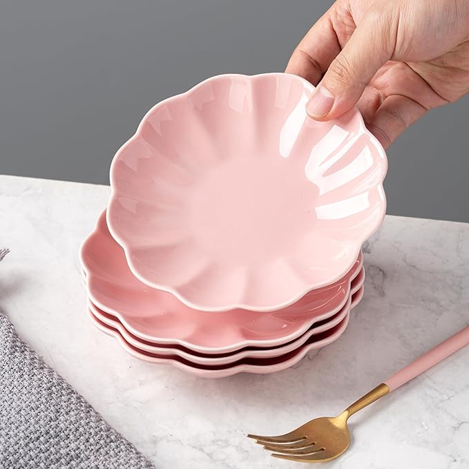 Small Dessert Plates Set of 4,Ceramic Dinner Plates 6 Inch for Appetizer, Fruits, Cake, Salad,Microwave Safe,Christmas Gift,Pink