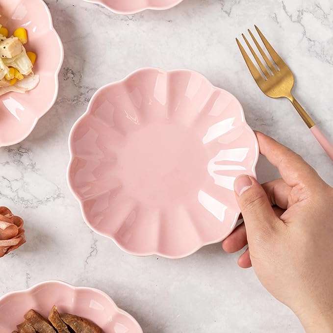Small Dessert Plates Set of 4,Ceramic Dinner Plates 6 Inch for Appetizer, Fruits, Cake, Salad,Microwave Safe,Christmas Gift,Pink