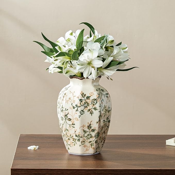 Vintage Pastoral Octagonal Vase, Green and Beige Retro Ceramic Flower Vases, Rustic Farmhouse Vases Chinoiserie Floral Small Vase for Home Decor, Living Room, Kitchen, Bedroom and Shelf 6.7 Inch