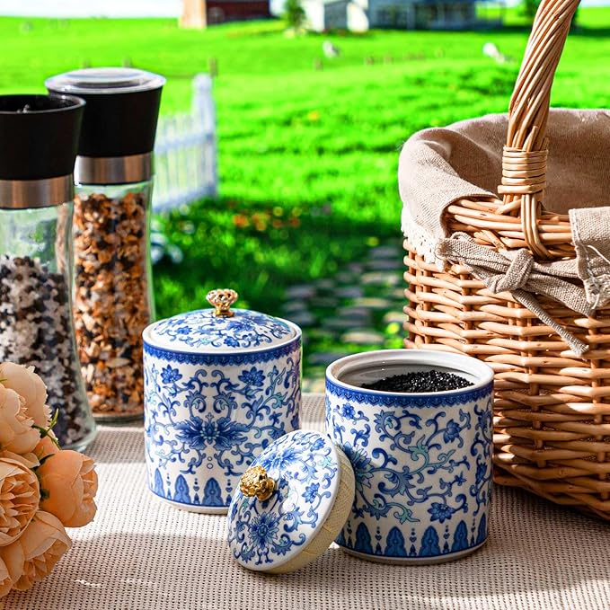 2 Pcs Vintage Blue and White Porcelain Salt Cellar with Lid Ceramic Salt Holder Container for Countertop Coffee, Sugar, Spices and Candies, Airtight Spice Jar, Kitchen Storage Dish