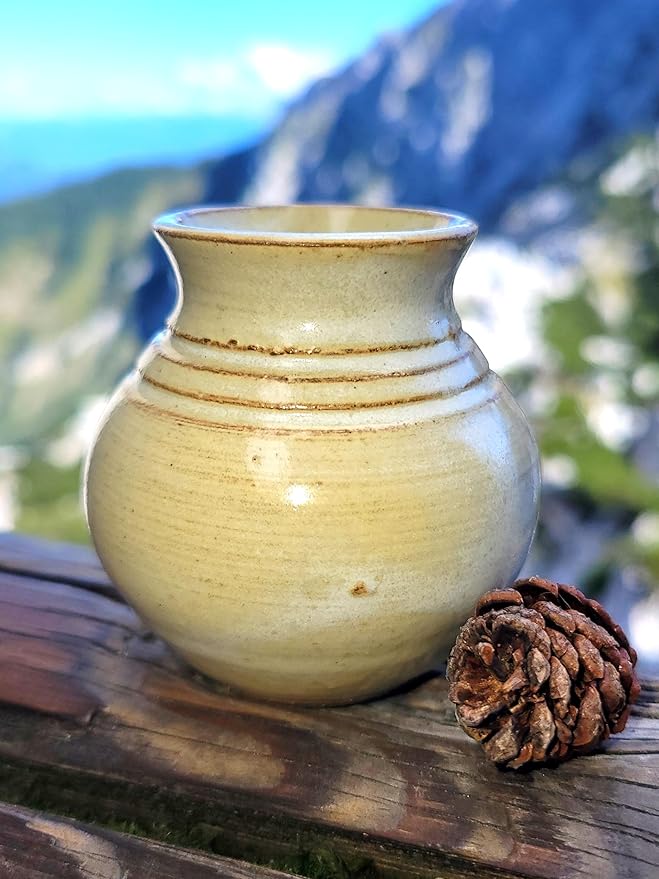 Handcrafted Miniature Ceramic Flower Vase – Thoughtful Mother's Gift with Poem – Ideal for Garden Blooms