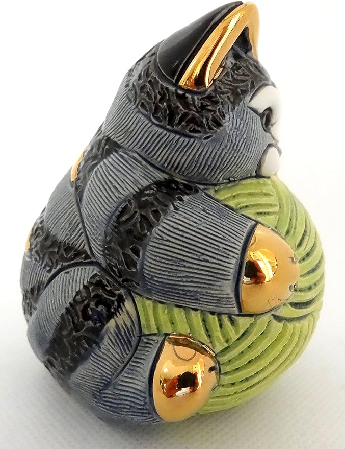 De Rosa Handmade Sculpted Ceramic Gray Striped Kitten w/Yarn Ball Family Collection
