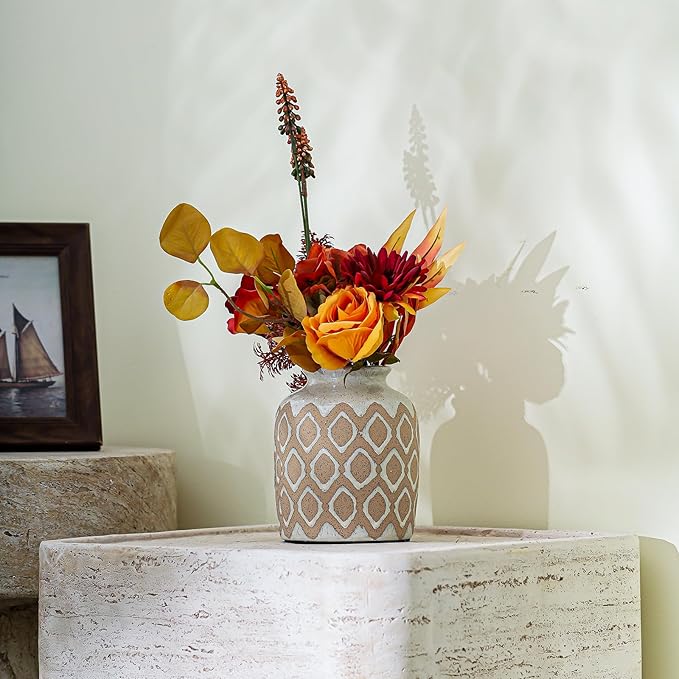 Boho Ceramic Vase, 6 Inch Rustic Farmhouse Pastoral Decor, Vintage Clay Vases for Bouquets, Pampas Grass and Fake Plants, Suitable for Home Decor, Shelf, Dining Table, Living Room, Mantle, Bathroom
