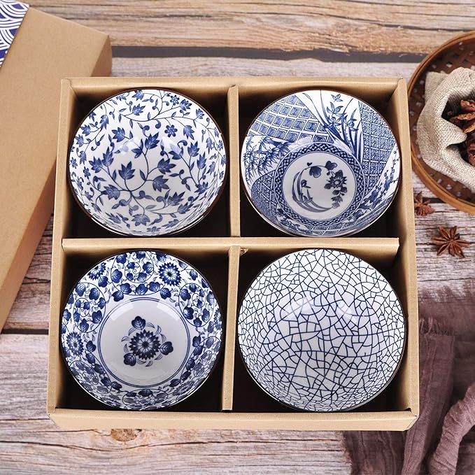 VanEnjoy Set of 4 Japanese Style Ceramic Rice Bowl with Gift Box,Blue and White Pattern Bowls Set,Underglazed Dinnerware, For Dessert Snack Cereal Soup Portion Control Bowl
