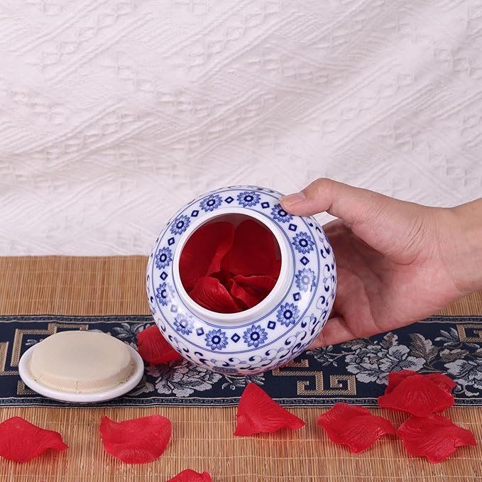 Traditional Chinoiserie Round Ginger Jars Blue and White Porcelain Series Ceramic Storage Jars with Sealed Lids,for Home/Kitchen/Dining Table Decoration (Leaves Jar)