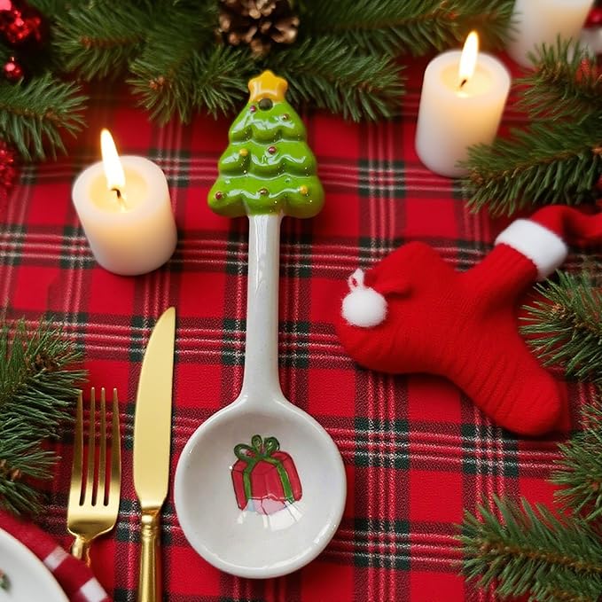 2Pcs Christmas Spoons Ceramic Spoons with Creative Xmas Tree Theme for Dessert Cake Coffee Tea Drinking Stirring Mixing Spoons Xmas Holiday Tableware Party Supplies