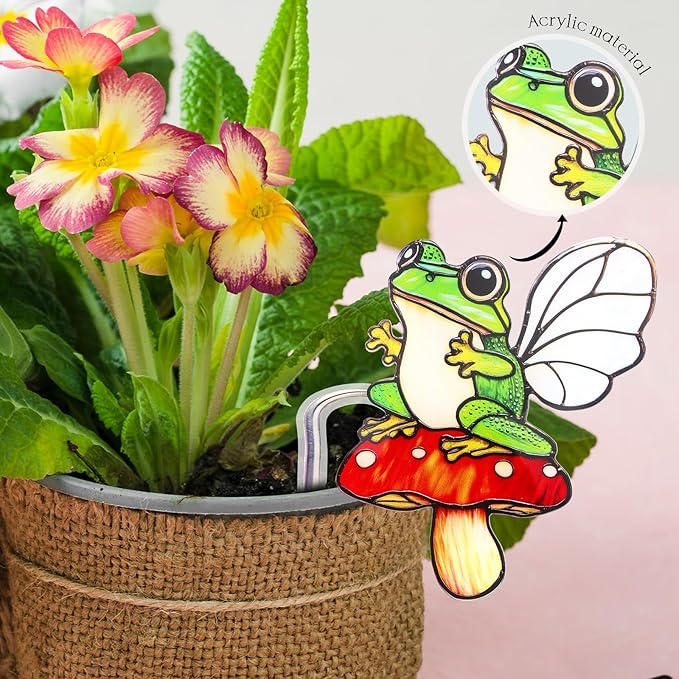 Frog Gifts for Women, Hanging Plant Planter for Indoor Outdoor Garden, Mothers Day Birthday Gifts for Mom Grandma from Daughter Son, Frog Lover Plant Pots Accessories