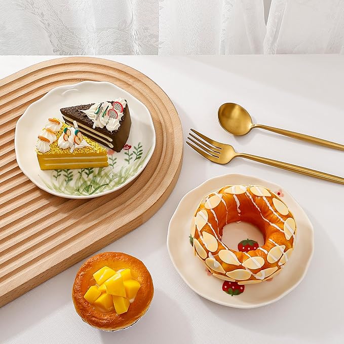 Koythin Ceramic Dessert Plates, Cute Fruits Dinner Plate, Printed Flowers Dinnerware for Office and Home, Kitchen Plates for Desserts (Strawberry)