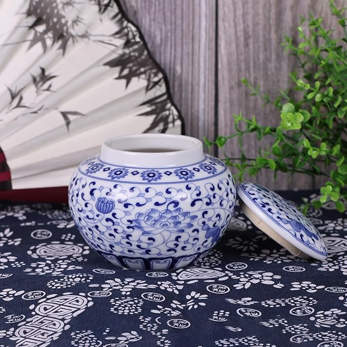 Traditional Chinoiserie Round Ginger Jars Blue and White Porcelain Series Ceramic Storage Jars with Sealed Lids,for Home/Kitchen/Dining Table Decoration (Leaves Jar)