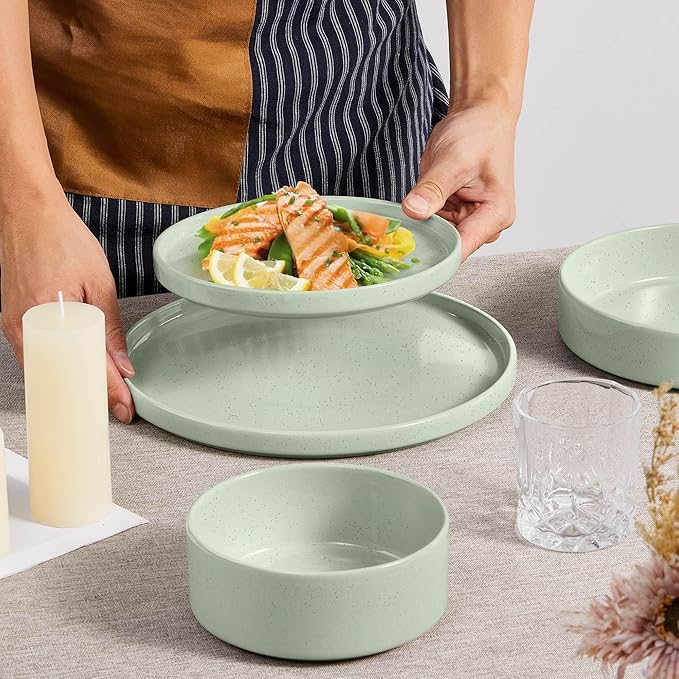 Herogo 6 Piece 7.9 Inch Dinner Plates Set, Small Salad Dessert Plate Set, Microwave Safe Stoneware Dinnerware for Serving, Oven & Dishwasher Safe, Speckled Light Green