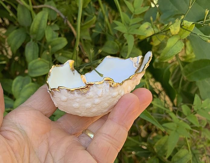 Ceramic White and Gold Sea Shell Ring Dish, Handmade Jewelry Bowl, Unique Gift for Her, Women, Mom, Bride, Girlfriend on Birthday, Anniversary, Wedding, Bridal Shower - Please Read Description